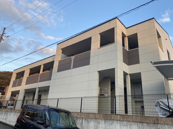 カーサ・ビアンカの物件外観写真